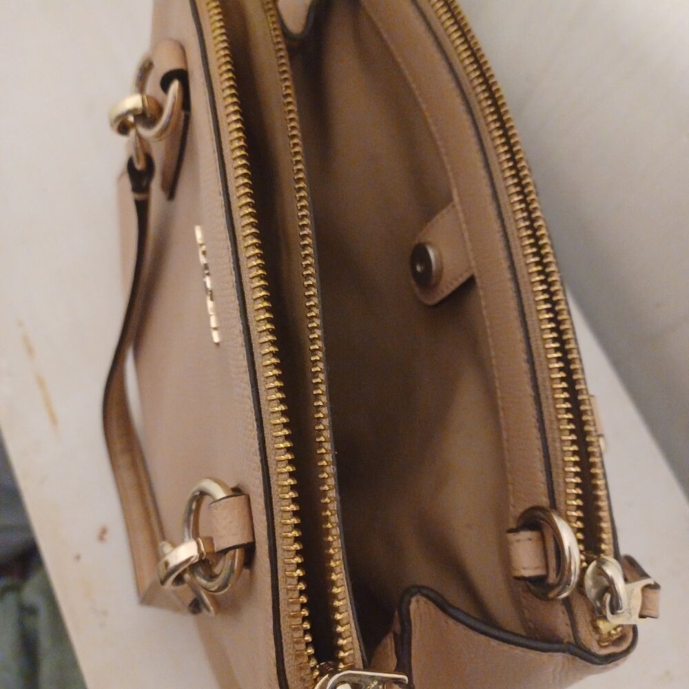 Purse - Picture 7 of 7